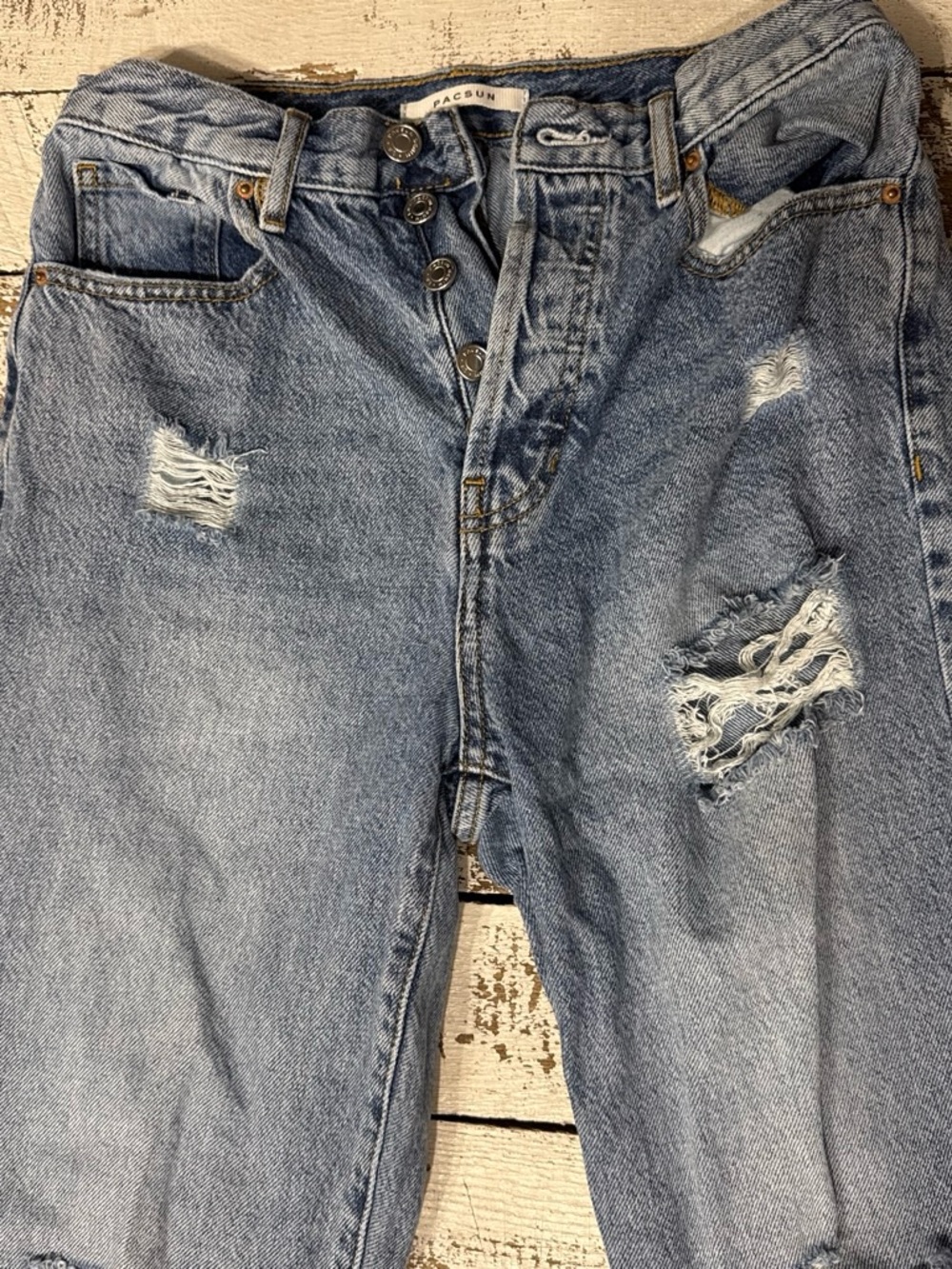 PacSun Light Wash Distressed Relaxed Jeans